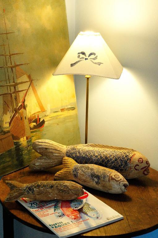 Hotel Restaurant Des Deux Rocs Seillans Phòng bức ảnh